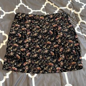 Size 4 Floral Skirt
